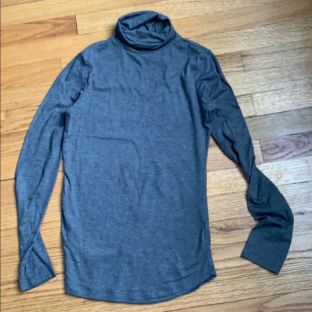 H&M turtleneck